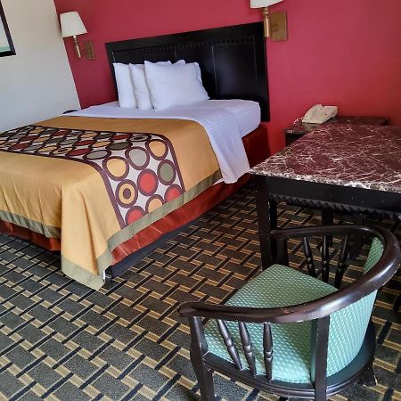 Budget Inn 特克萨卡纳 外观 照片