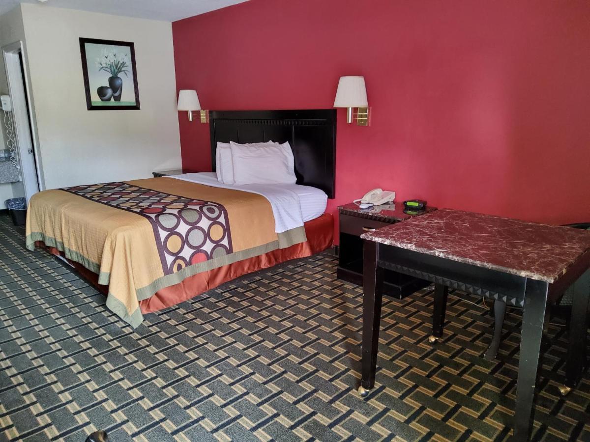 Budget Inn 特克萨卡纳 外观 照片